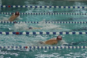 中国游泳运动员世锦赛接力项目表现抢眼，中国游泳接力夺金