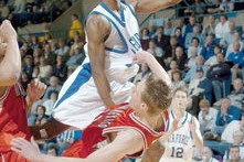 篮球运动员训练数据智能分析平台开发，篮球运动员系统训练方案