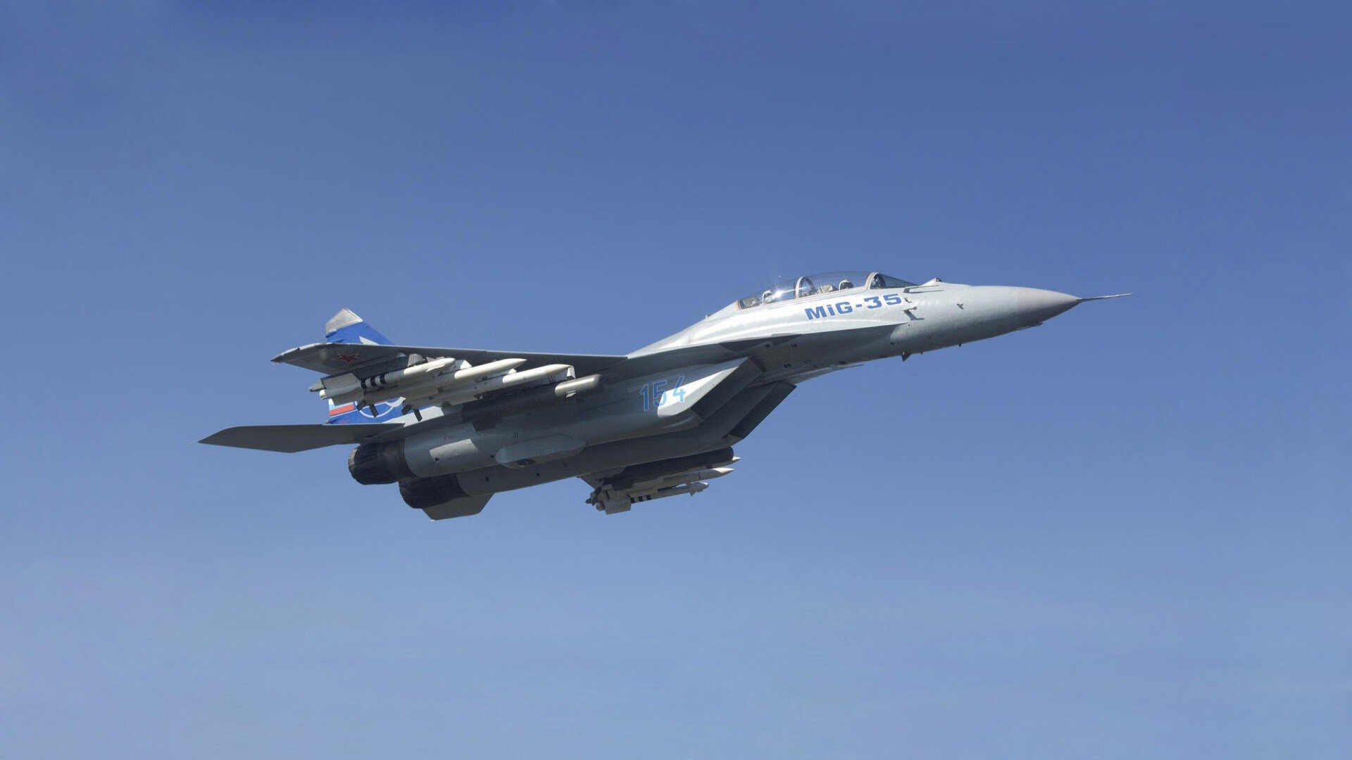 戴维·帕特森的球场领导力和战术灵活性，为袋鼠队赢得关键比赛