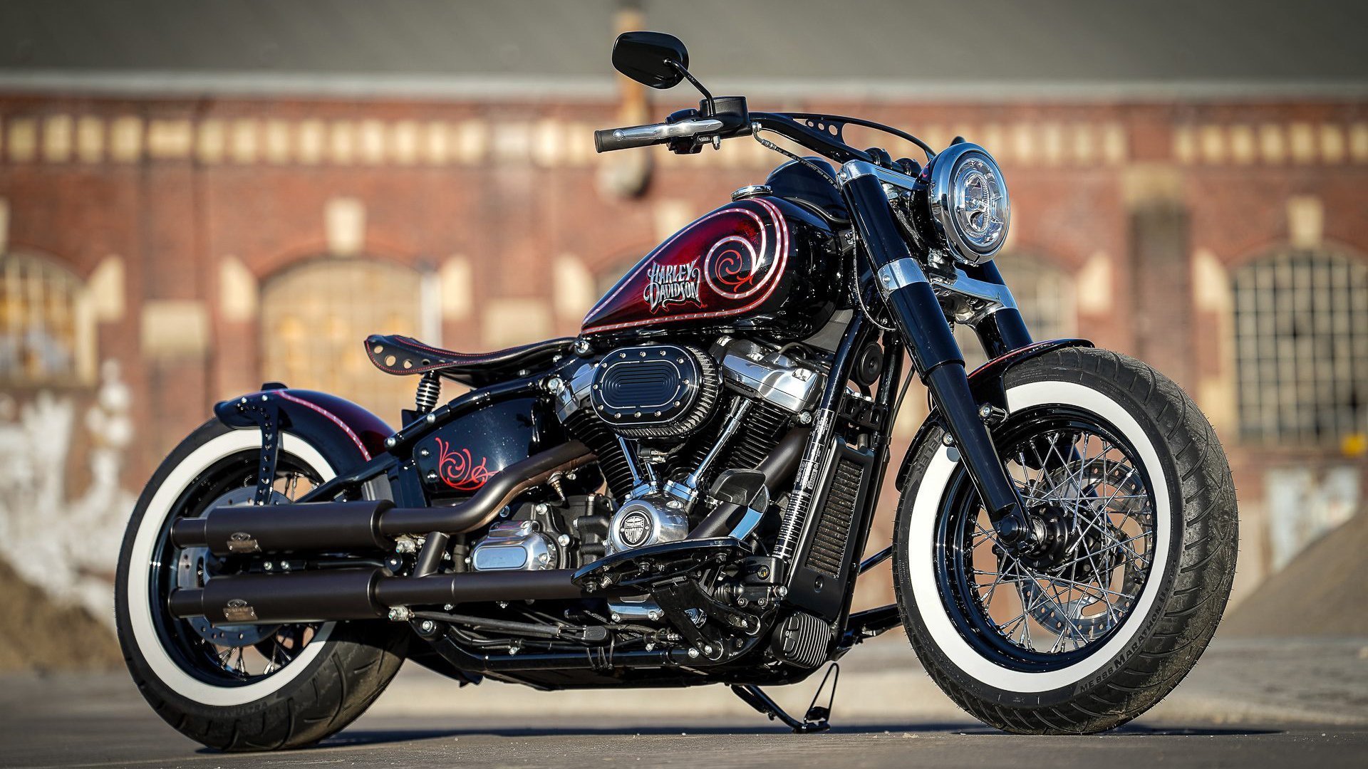 火箭组织战术演练强化无球跑动意识，无杆火箭